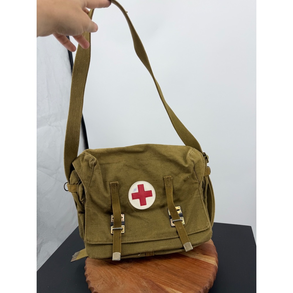 Vintage Soviet Russian Military Medic Messenger Bag Unisex OS Olive Red Cross